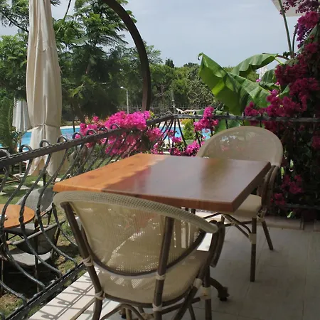 住宿加早餐酒店 Dolina 3*