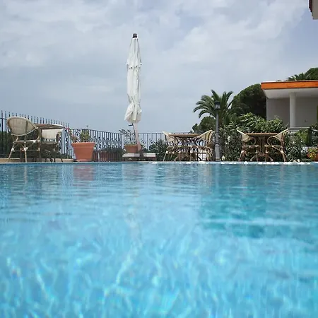 住宿加早餐酒店 Dolina Çeşme